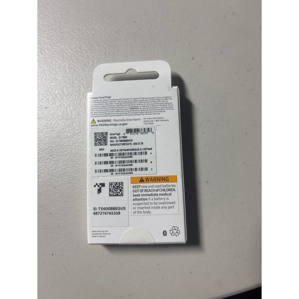 Samsung Galaxy Smart Tag2 EI-T5600BBEGEUS Item Finder - New Black - Picture 2 of 2